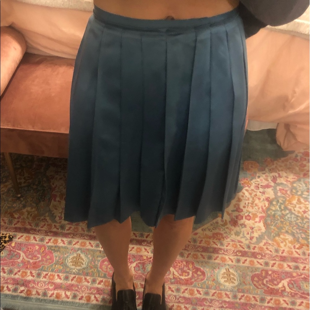 Silk pleated turquoise skirt